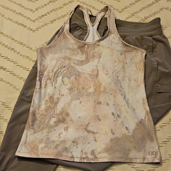 Calia Set - Picture 2 of 3